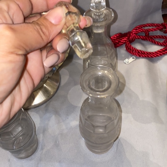 Bx47 5 pc James W Tufts #2928 Antique Castor Cruet Set with (5) frosted bottles - Picture 7 of 9